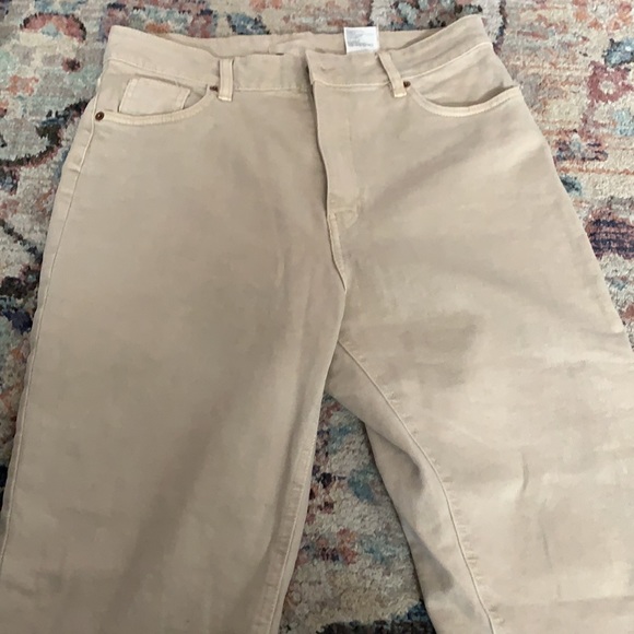 Tan H&M jeans - Picture 2 of 3